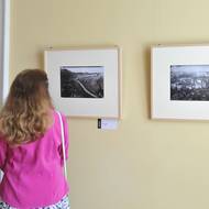 Galerie se nachází ve 2. patře zámku v Kostelci nad Orlicí.