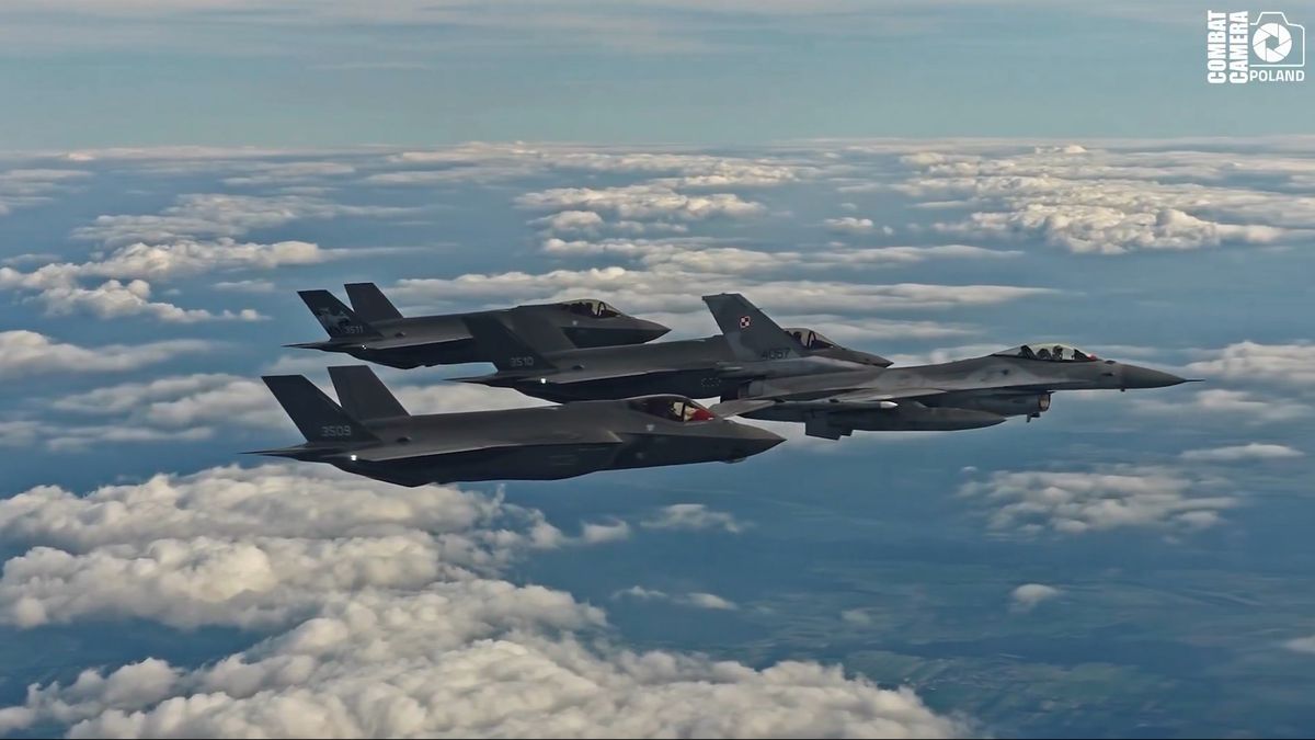 Poláci už mají k dispozici první tři stíhačky F-35