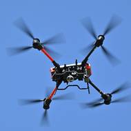 Nasazení cargo dronů posloužilo hasičům jako nácvik obsluhy těchto robustních strojů a řízení letového provozu v reálných podmínkách.