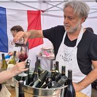 Festival ambasád v Praze na Vítězném náměstí