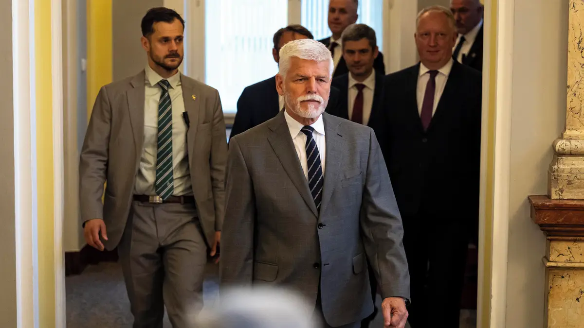 Prezident zatím připravenou žalobu k Ústavnímu soudu nepodá