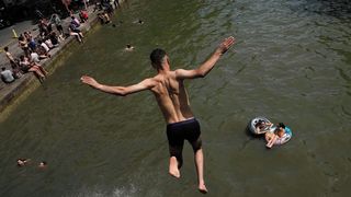 Francie zažila nejteplejší den od začátku měření