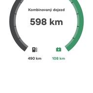 Dojezd je zobrazován kombinovaný i v rámci jednotlivých druhů pohonu.