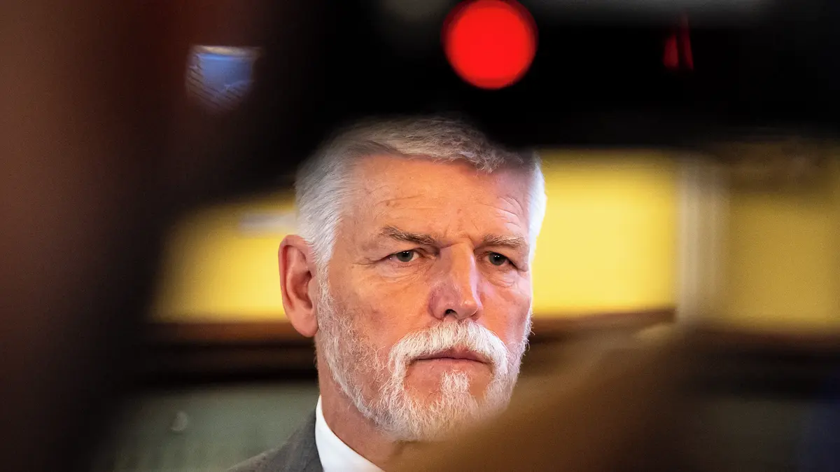 Pavel zůstává favoritem prezidentské volby, sekundují mu Babiš i Eben