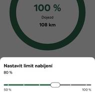 Při nabíjení je také možné na dálku upravovat úroveň nabití, což se hodí například před delšími cestami.