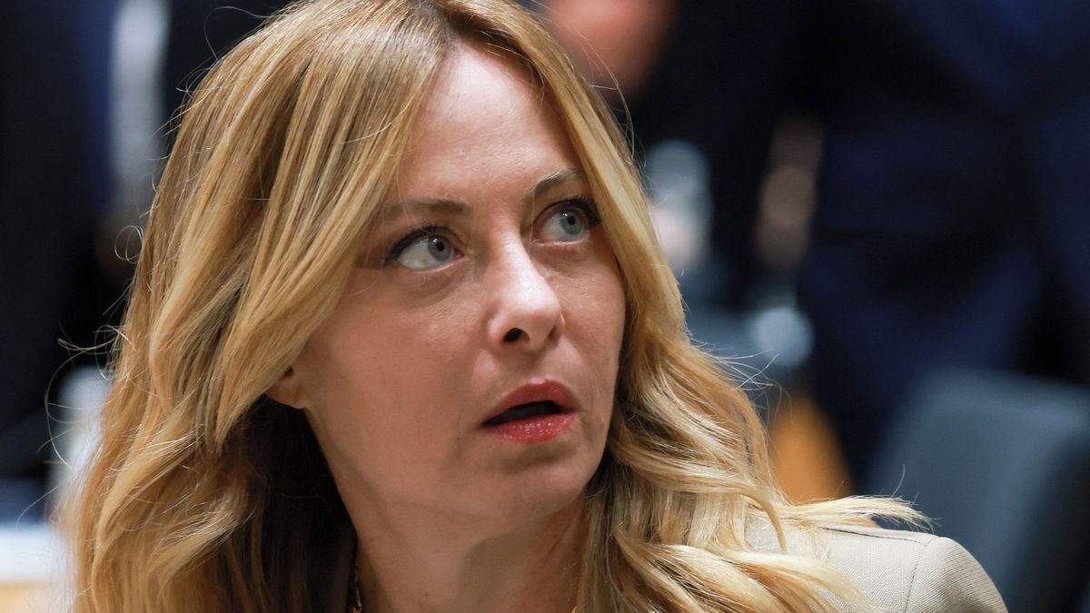 Za roztržkou Itálie s USA je zřejmě virál, kde Meloniová peskuje Trumpa. Ten si trvá na svém