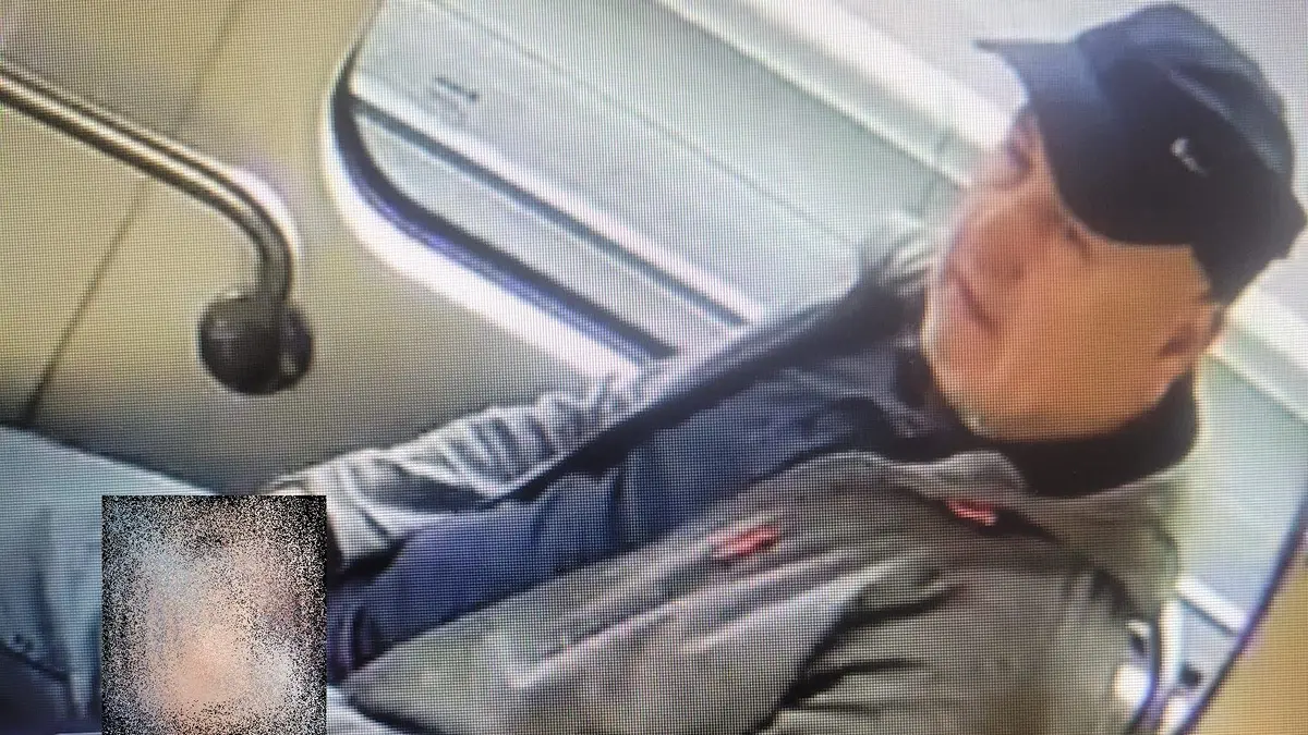 Policie v Ostravě hledá muže, který se před školač