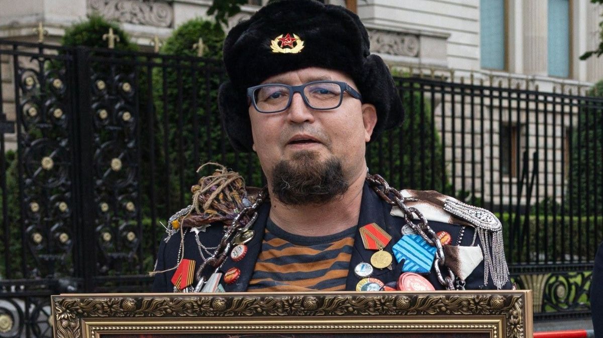 V Polsku zavraždili ruského umělce, který parodoval Putina nebo Kadyrova