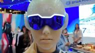 Místo technologické revoluce jen pády i trapné ticho. Ruští roboti budili rozpaky