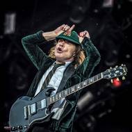 Angus Young ze skupiny AC/DC
