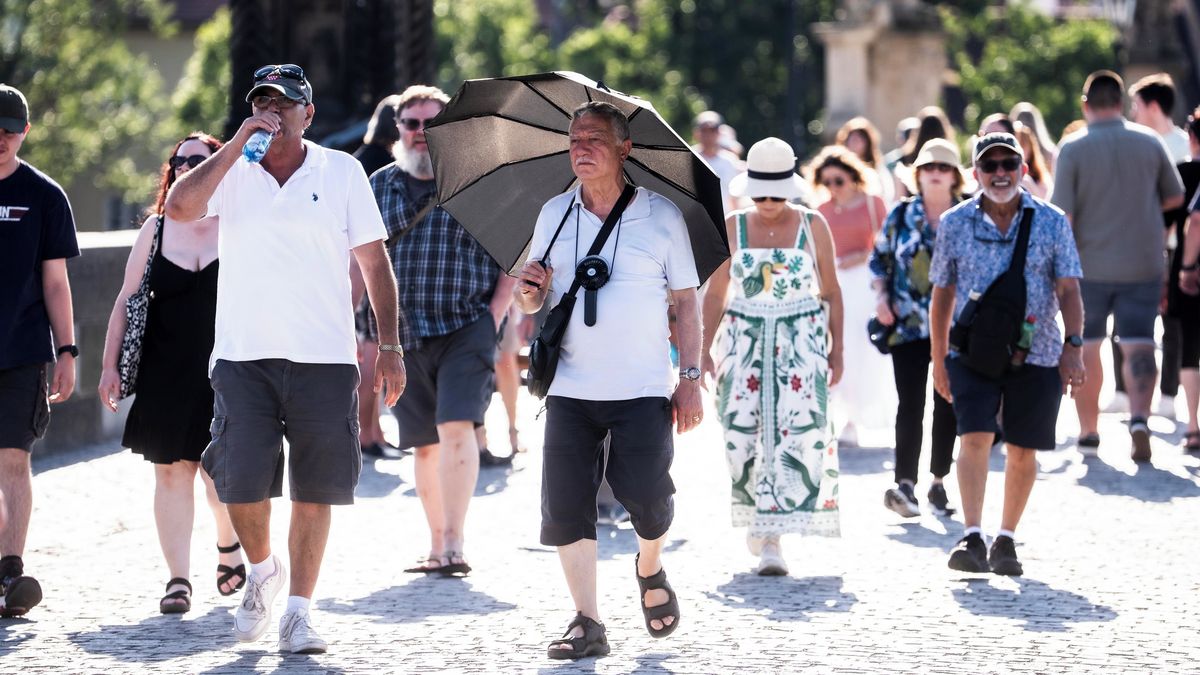 Čtvrteční teploty v Česku znovu trhaly rekordy. A bude hůř