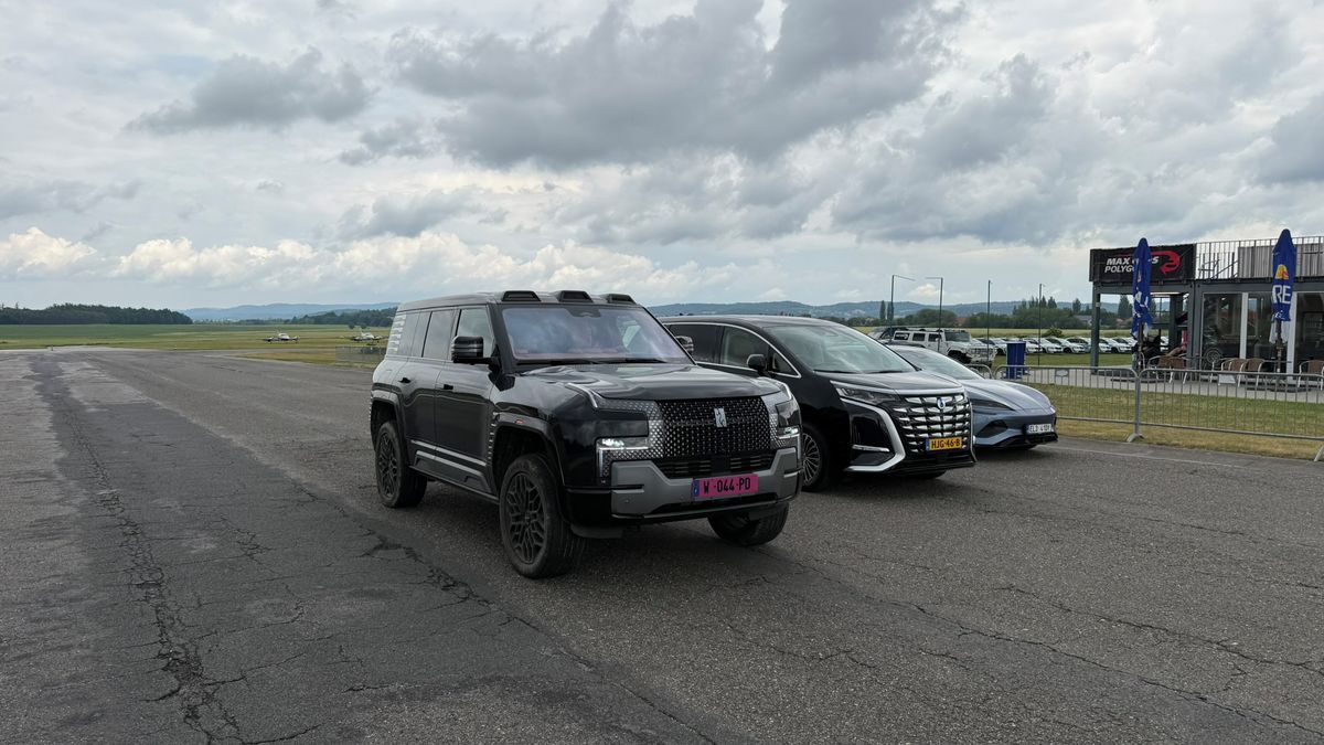 Vyzkoušeli jsme prémiová auta z Číny, luxusní offroad i komfortní MPV