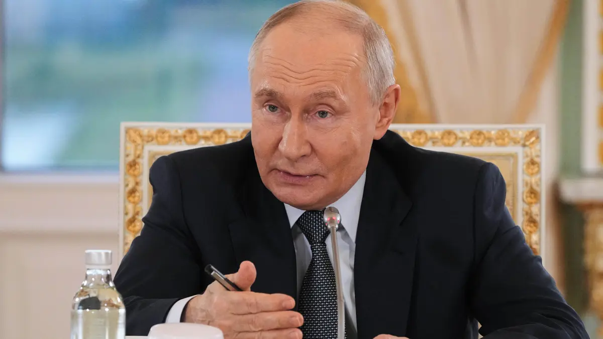 Putin před západními novináři vypočítal úspěchy na frontě. Pak ale nabídl kompromis