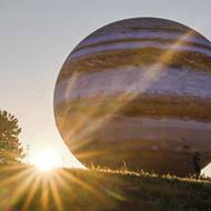 Jupiter je největší planetou naší sluneční soustavy.