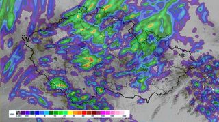 Česko zasáhnou silné bouřky, varují meteorologové