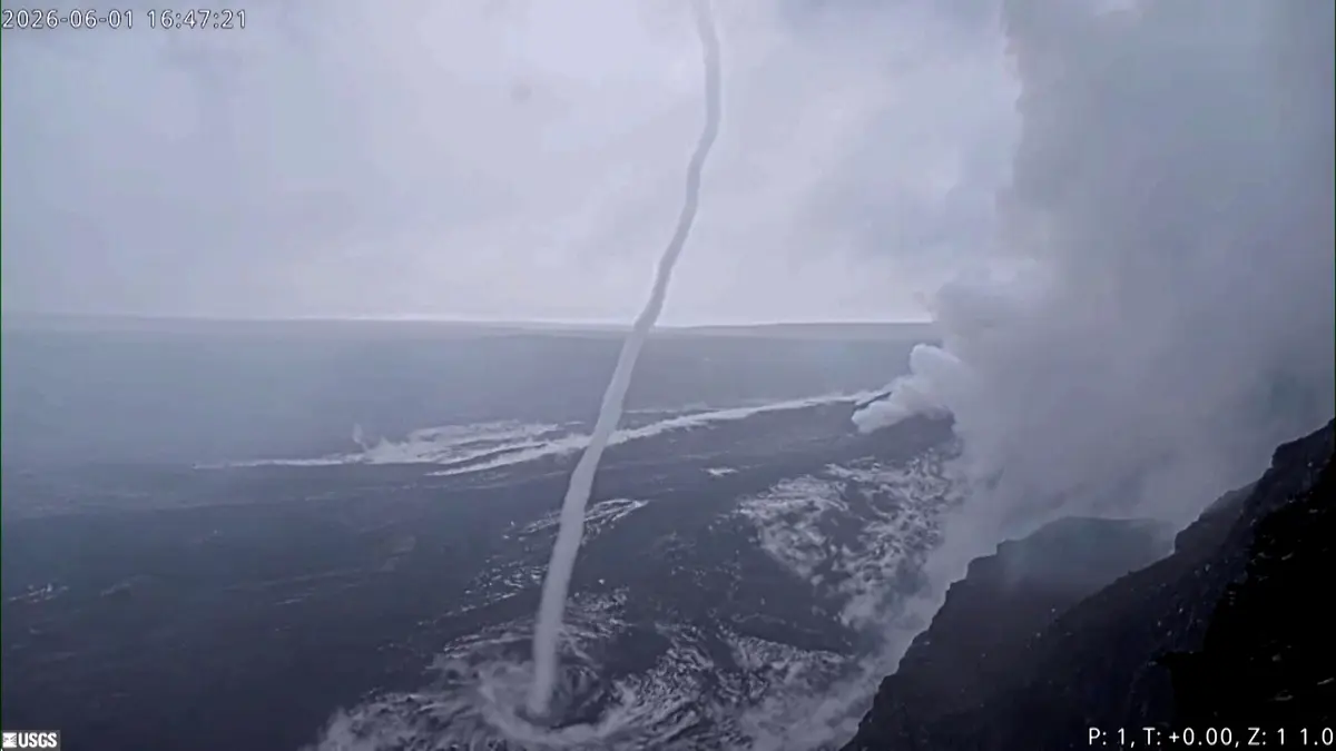 Rekordní erupci na havajské sopce doprovázel rarášek