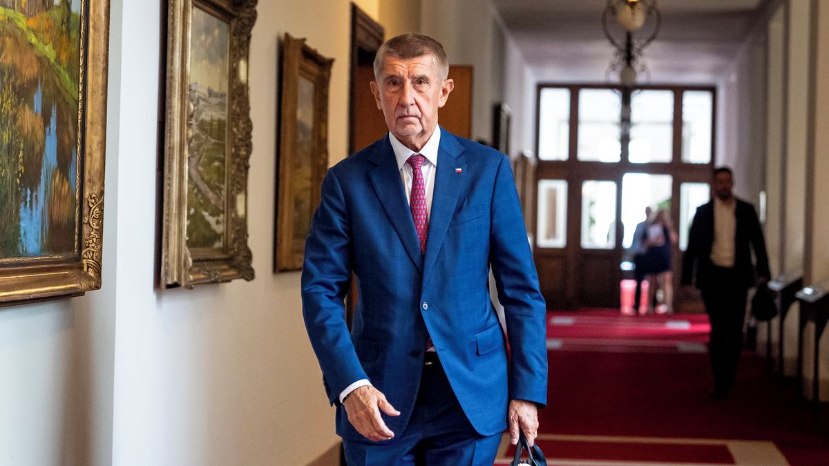 Je to výmluva sloužící k odvedení pozornosti, říká expert o Babišových slovech o nesplnění dvou procent