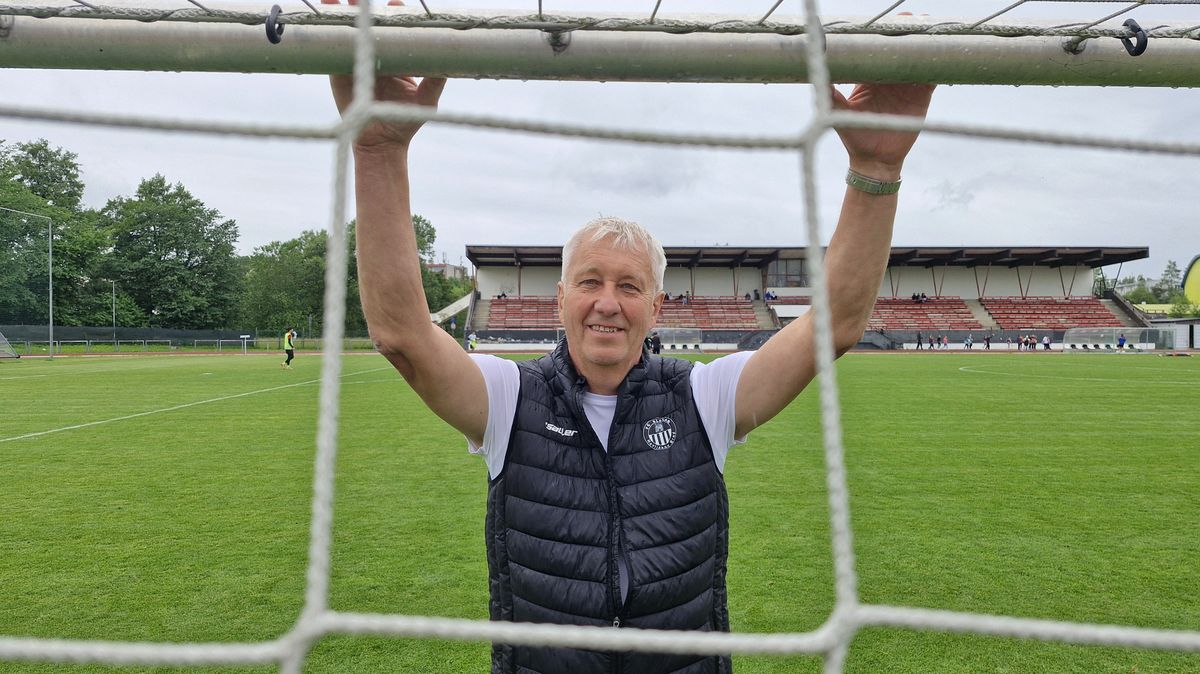 Hejty neřeším. Lidi Tomáše jednou chválí, pak pomlouvají, říká otec fotbalisty Součka