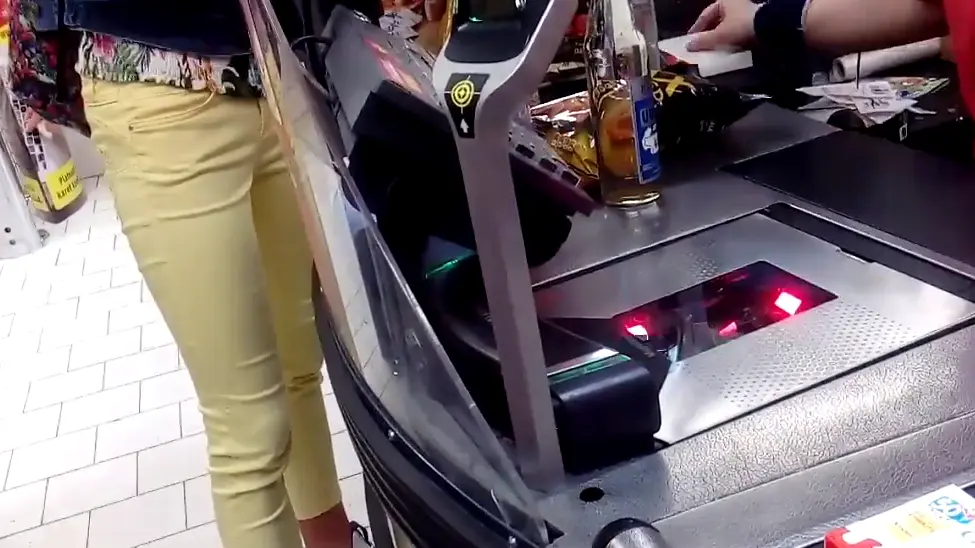 Občanku chtěli, věk neřešili. Inspekce nachytala Penny Marke