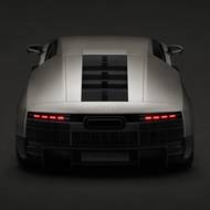 Příď vozu se inspirovala konceptem Concept C, záď připomíná spíše vozy Lamborghini.