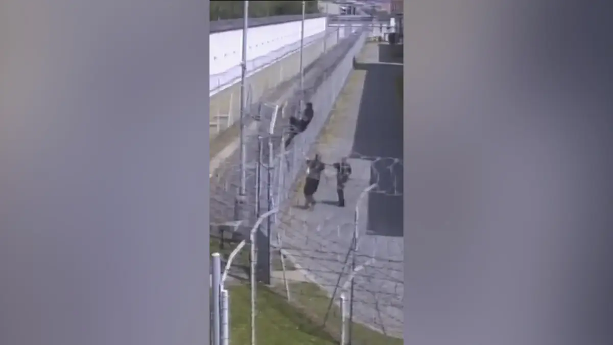 Z věznice na Pankráci se pokusil utéct vězeň. Natočila ho ka