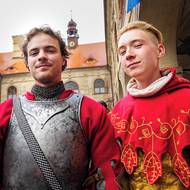 Cosplayeři halvních dvou postav Kingdome Come: Deliverance Jindřicha ze Skalice a Jana Ptáčka.