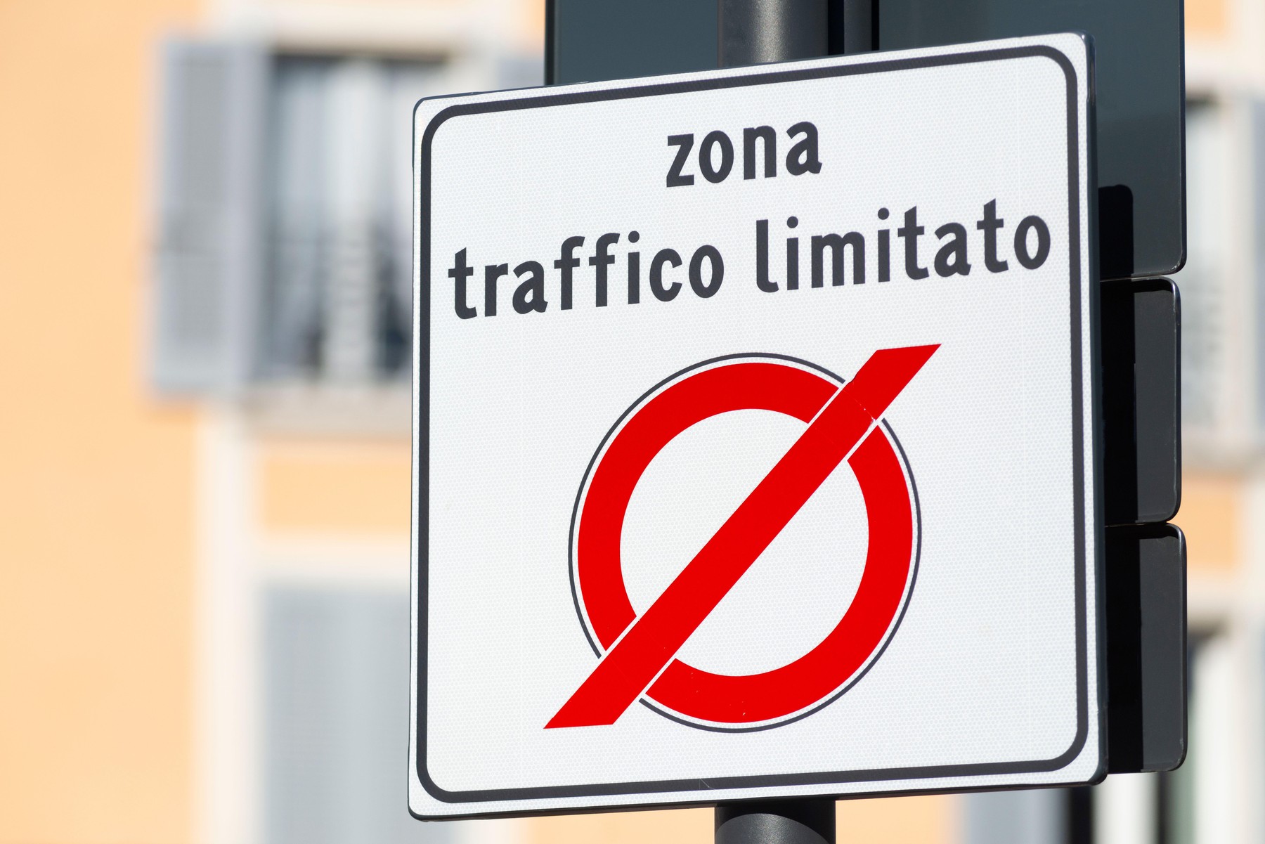 Pozor na speciální zóny v italských městech. Vjezd do nich se značně prodraží