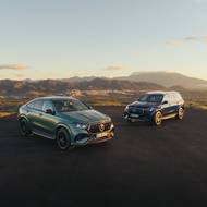 Nové vlajkové verze modelů Mercedes-AMG GLE a GLS 63 4MATIC+ dostávají nový osmiválcový motor V8 s plochou klikovou hřídelí.