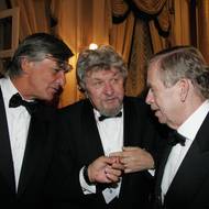 Jiří Bartoška, Miroslav Ondříček a Václav Havel, 2004