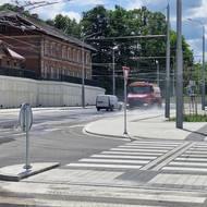 Podél městského nádraží a centrálního dopravního terminálu prochází nová Evropská ulice.