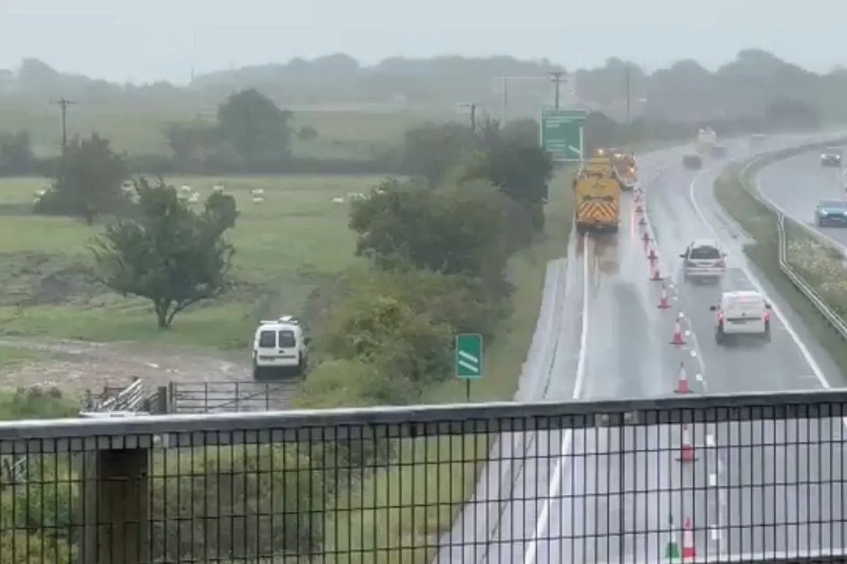 V Anglii se zřítil vrtulník britského námořnictva