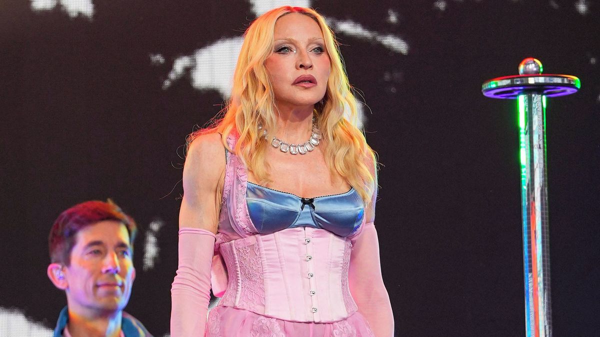 Hraný film o Madonně ztroskotal na penězích