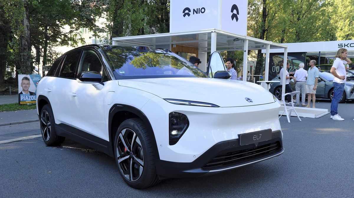 Čínské automobilky dobývají Evropu. Každé desáté nové auto prodané v květnu pocházelo od nich