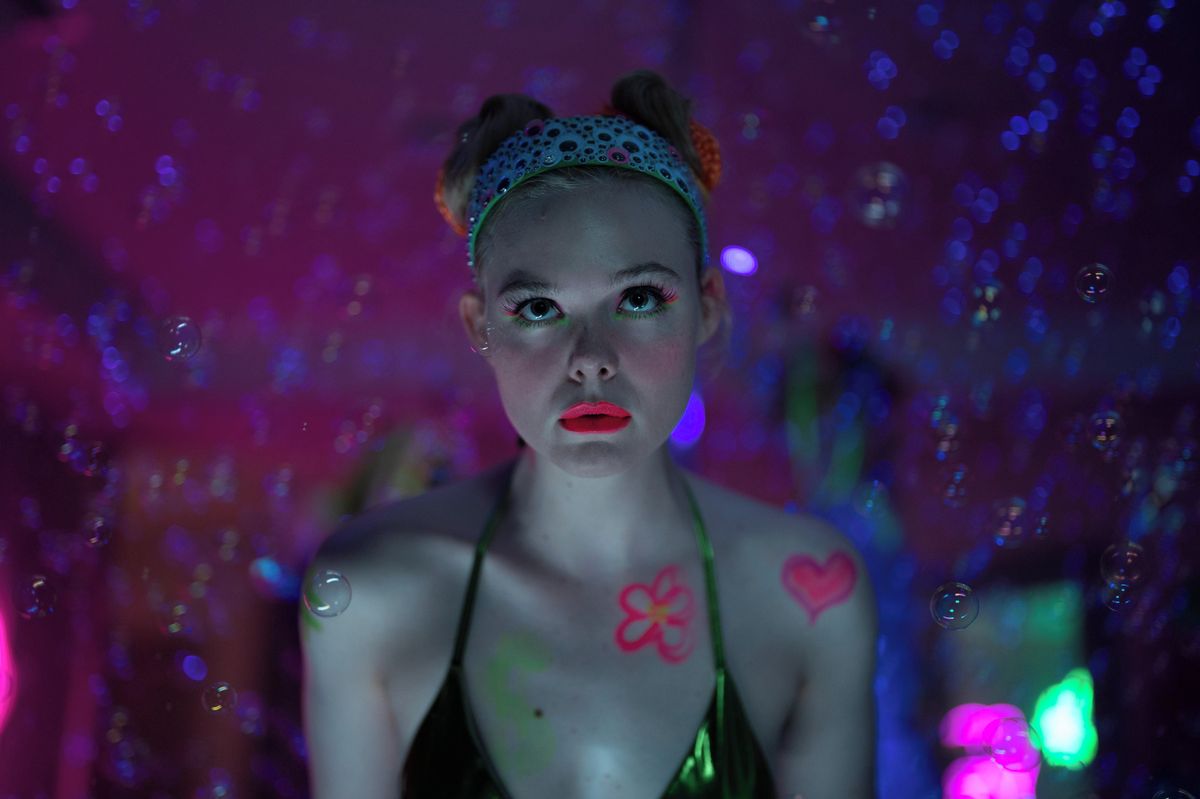 RECENZE: Margo má problém. Peníze jí docházejí, dítě roste a OnlyFans už nezní jako ten nejhorší nápad