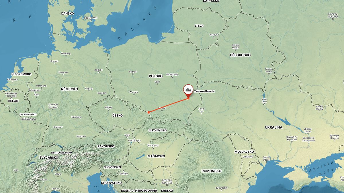 Ruská střela dopadla 300 kilometrů od českých hranic. Okamžik zachytila kamera