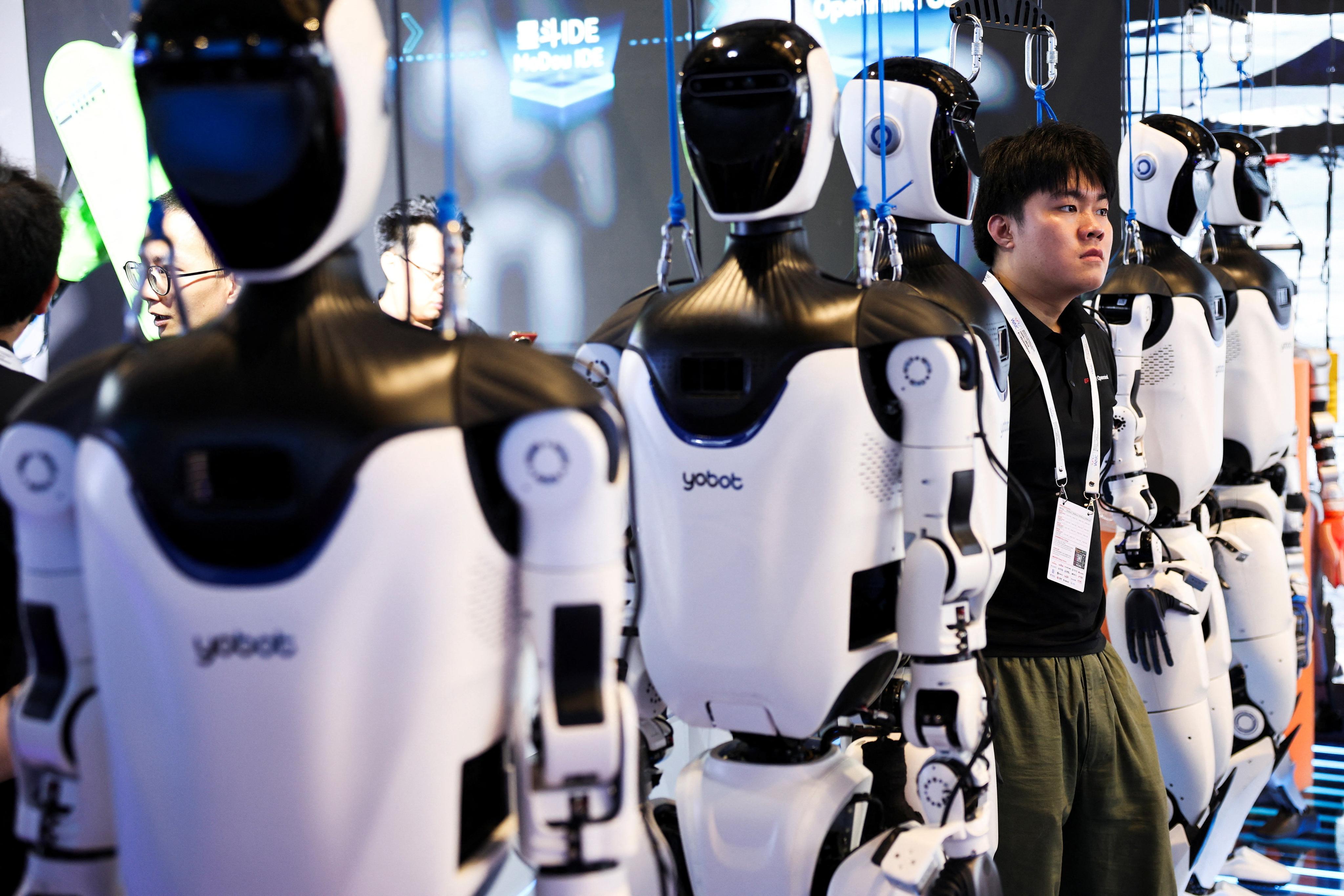 Američané kvůli Číňanům zakázali dovoz nových robotů