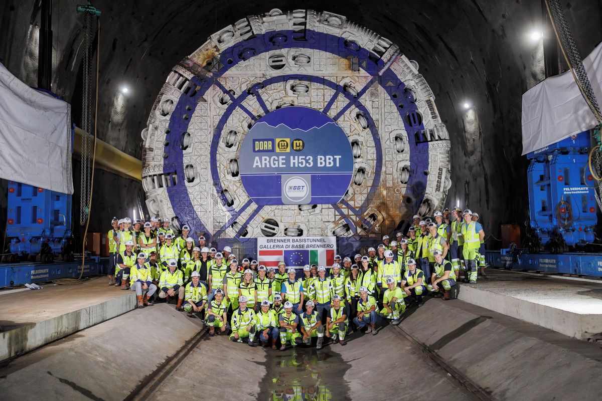 Nejdelší tunel světa je o krok blíž otevření, mění dopravní mapu Evropy