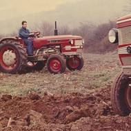Zetor 3511, vyráběný v Brně v letech 1968 až 1972, patří mezi nejznámější československé traktory – zemědělci si jej cenili pro jednoduchost, odolnost a snadnou údržbu.