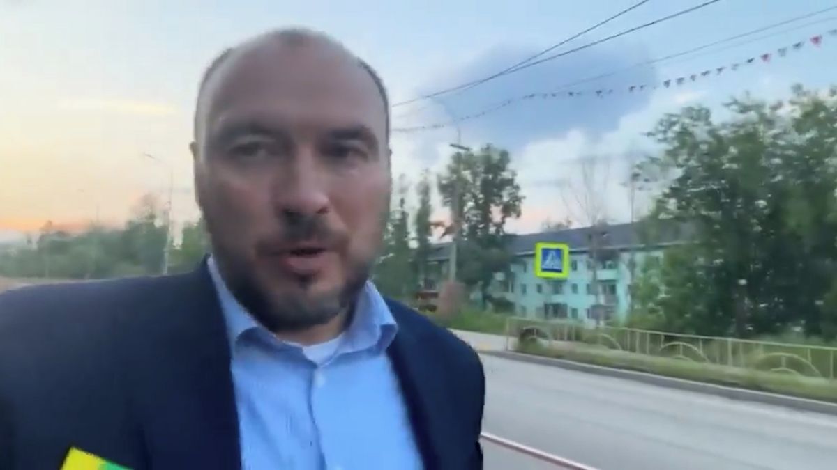 Choďte pěšky, ať nejsme týden bez benzínu, nabádá obyvatele starosta ruského města