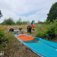 Paddleboard měří necelé čtyři metry.