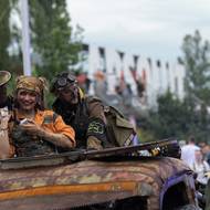 Na návštěvníky festivalu čekala vstoupení performerů. 