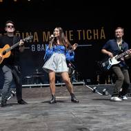 Kateřina Marie Tichá se členy kapely Bandjeez. Zazněly i dvě písně od Davida Stypky. 