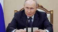 Putin podepsal tři tajné dekrety. Ve stejný den, kdy do Moskvy dorazil šéf CIA