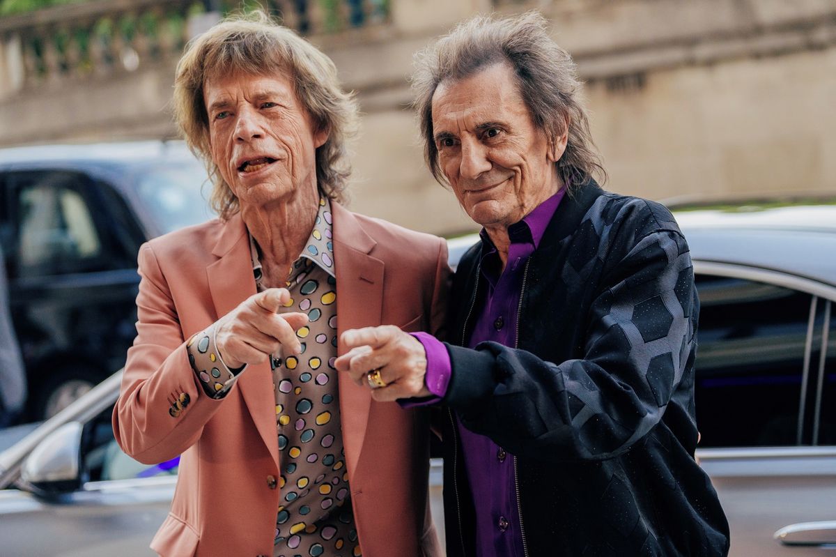 Rolling Stones pařili v Londýně. Vydání jejich desky oslavili i Sacha Baron Cohen či Glen Matlock
