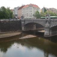 Vyschlá Radbuza v centru Plzně. Foto 15. 7. 2026  