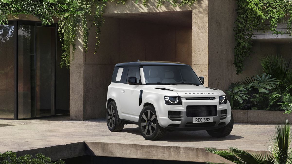 Defender prošel modernizací. Dostal novou výbavu, ale přišel o výkon