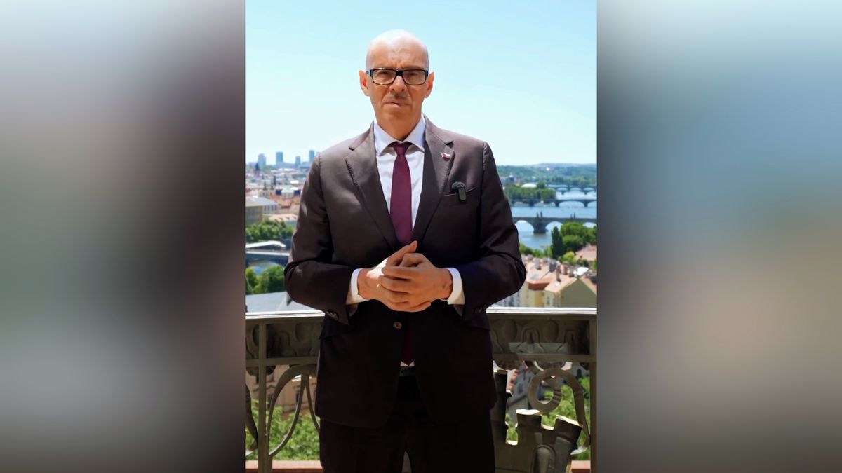 Glosa: O Klempířově plnění poloviny čtyřletky za půl roku