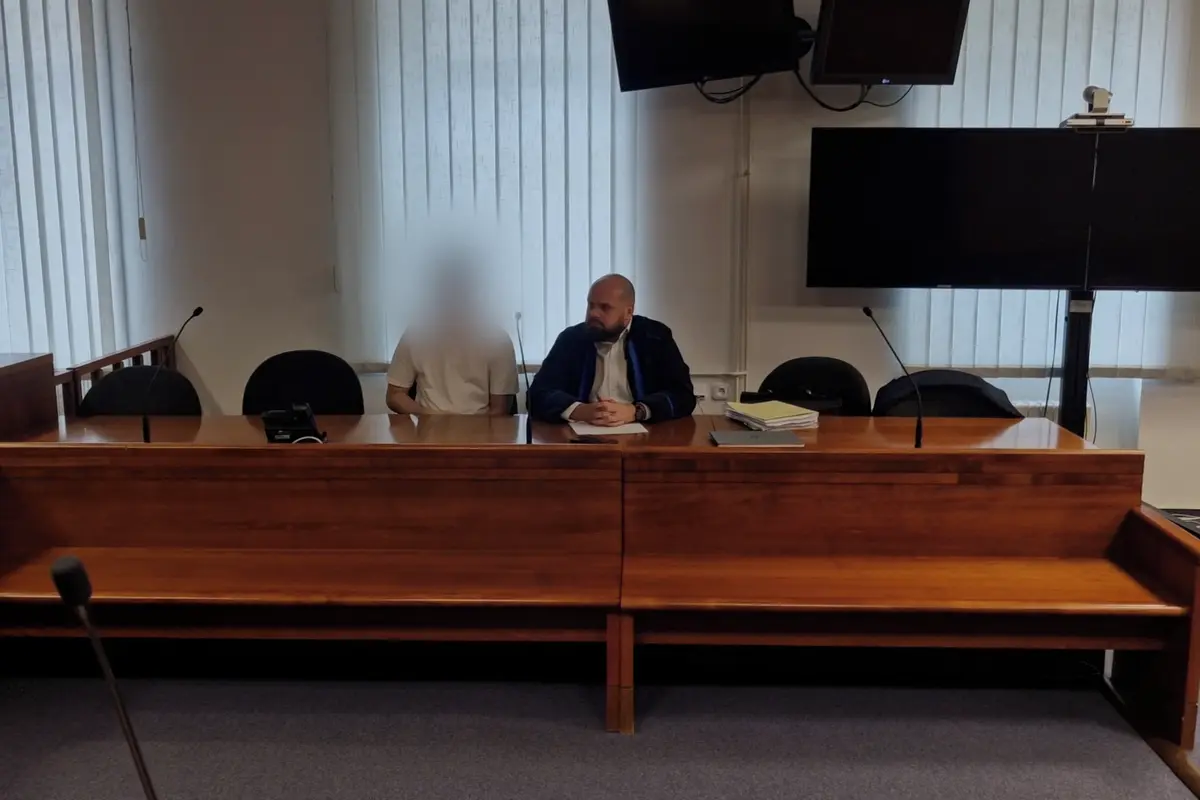 Přes dva roky znásilňoval dceru družky. Soud mu potvrdil šest a půl roku