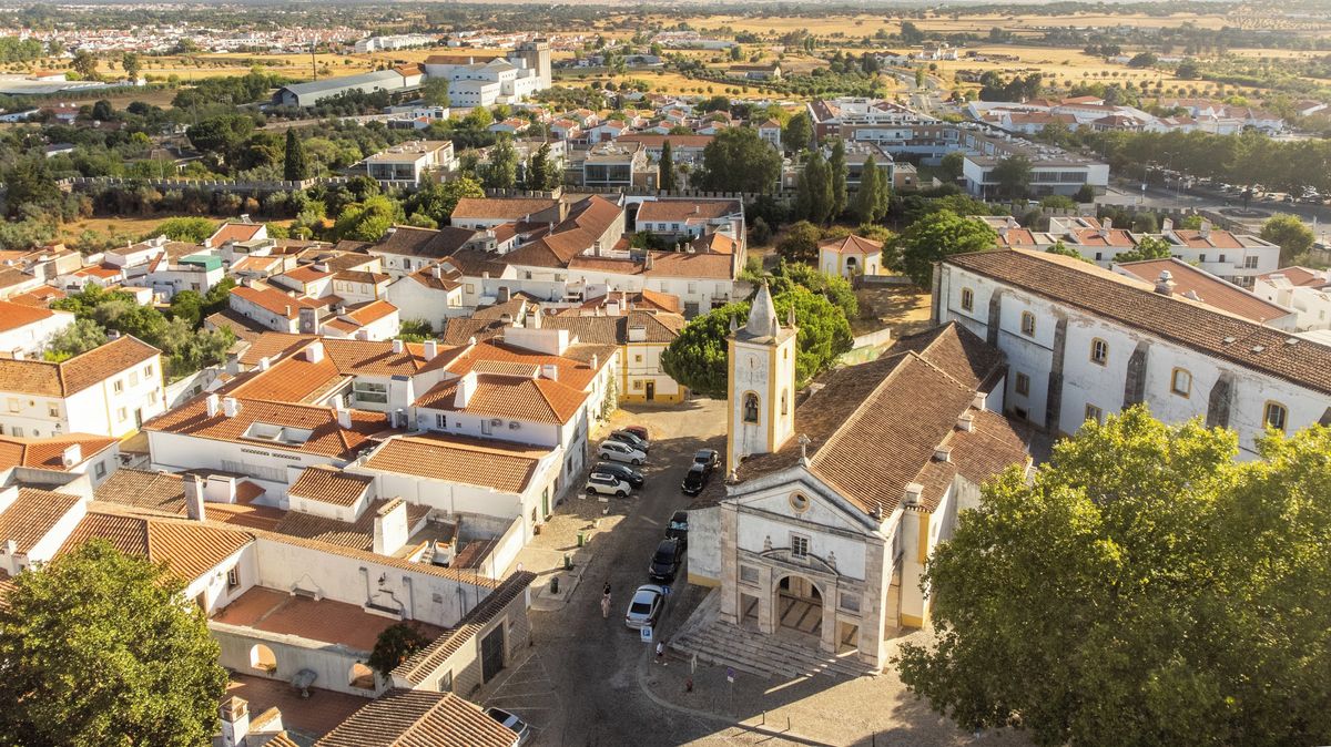 Chcete žít v Portugalsku? Oblíbená destinace přispěje na stěhování do vnitrozemí