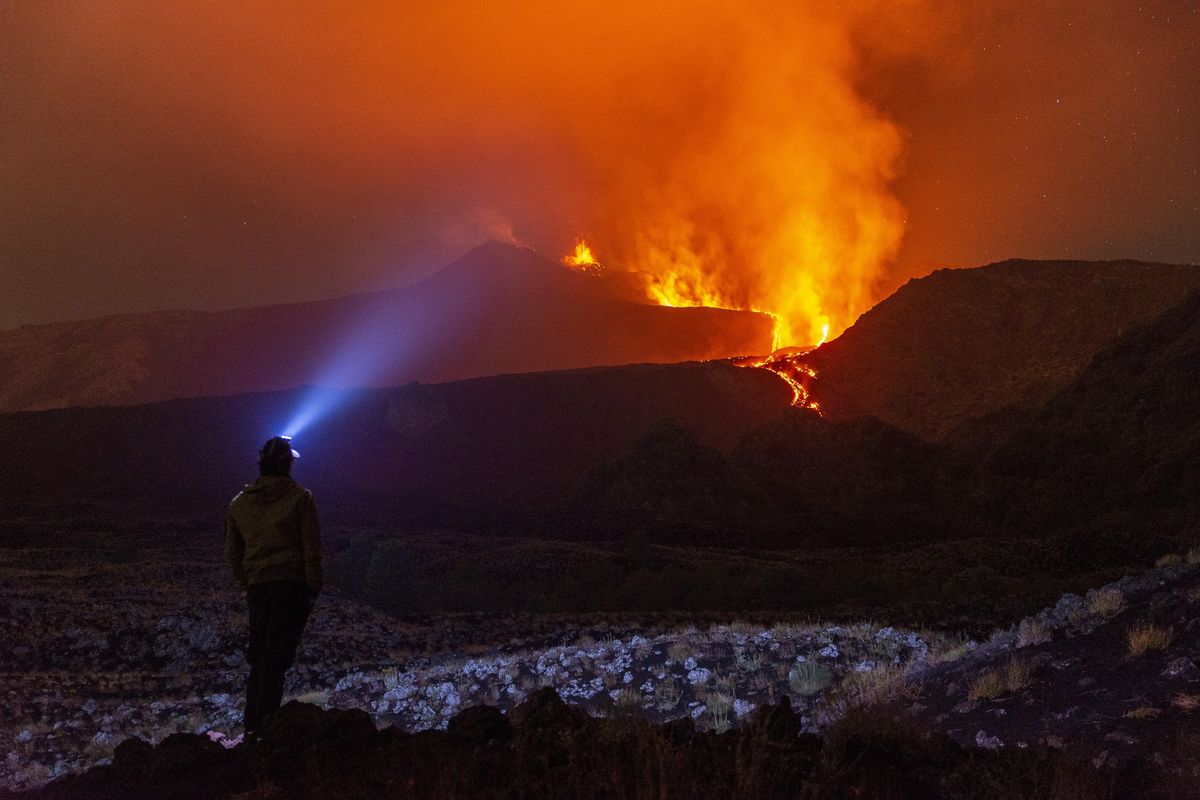 Erupce Etny ochromily provoz na letišti v Catanii
